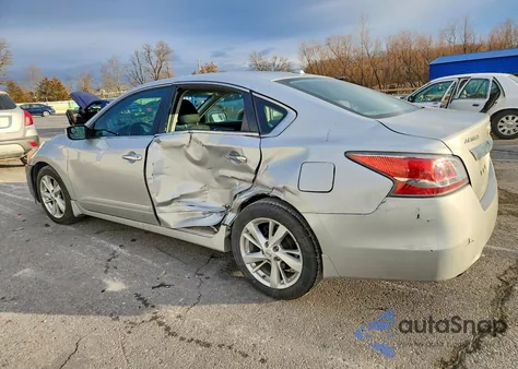 2015 Nissan Altima 2.5 z USA, uszkodzony, nr VIN 1N4AL3APXFC490971
